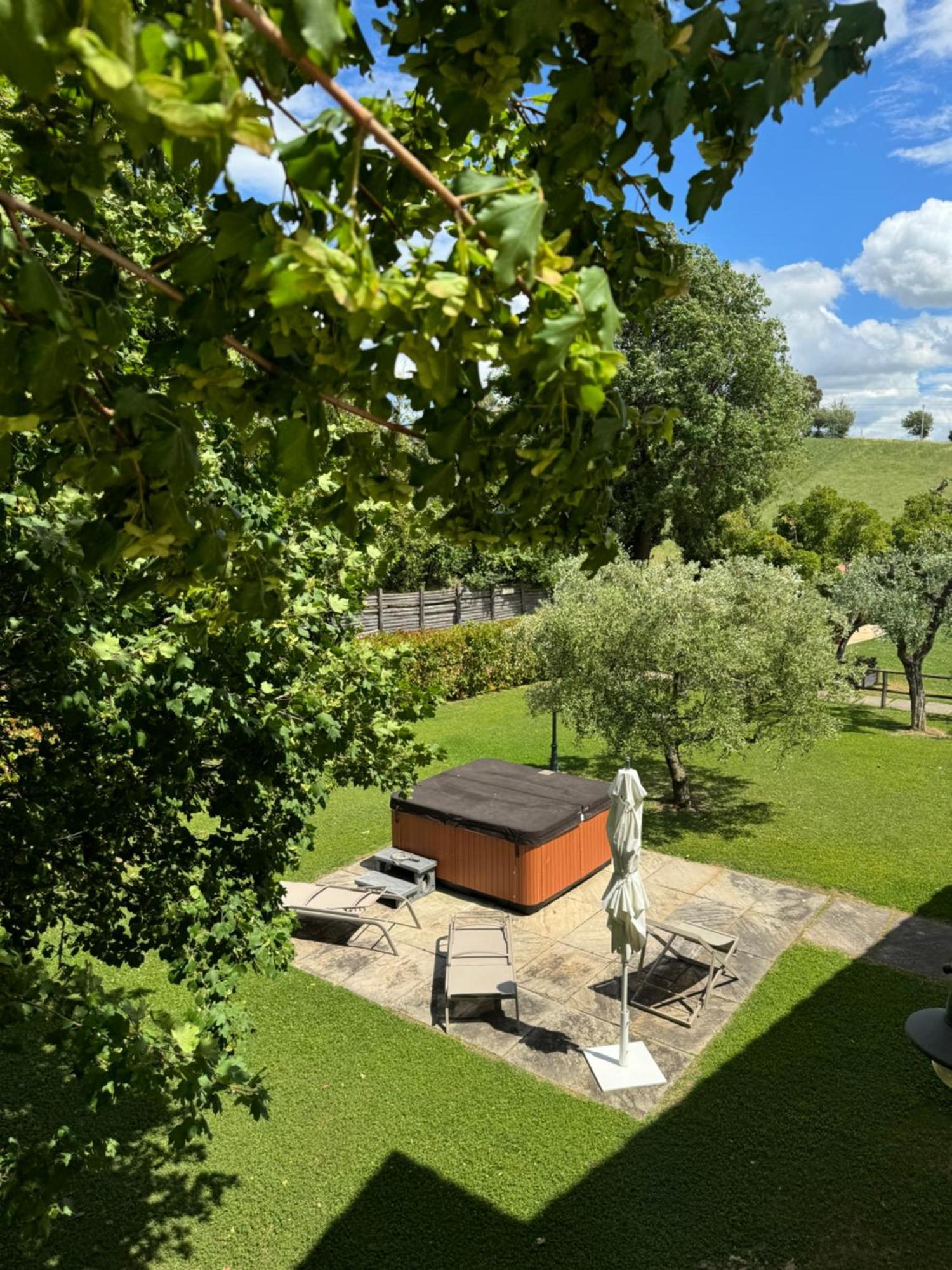 Montenovo Country House Ostra Vetere Exterior photo