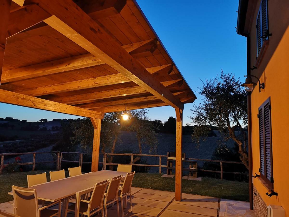 Montenovo Country House Ostra Vetere Exterior photo